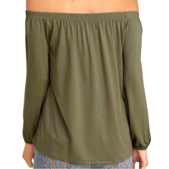 Hollister olive green on or off shoulder top size medium - Picture 2 of 6